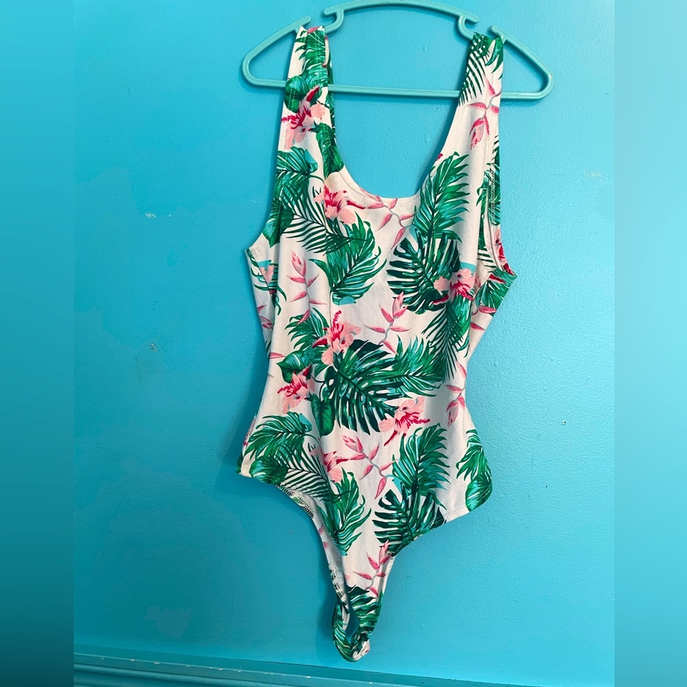 Fitted Tropical Print Bodysuit